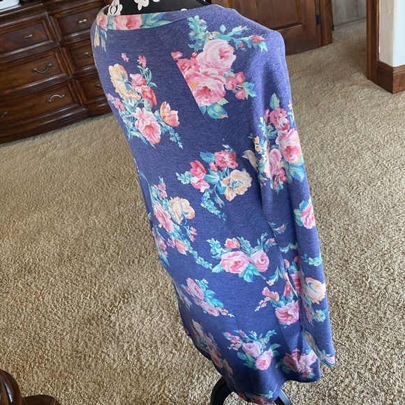 Soft Floral Long Sleeve Dress - Picture 4 of 4
